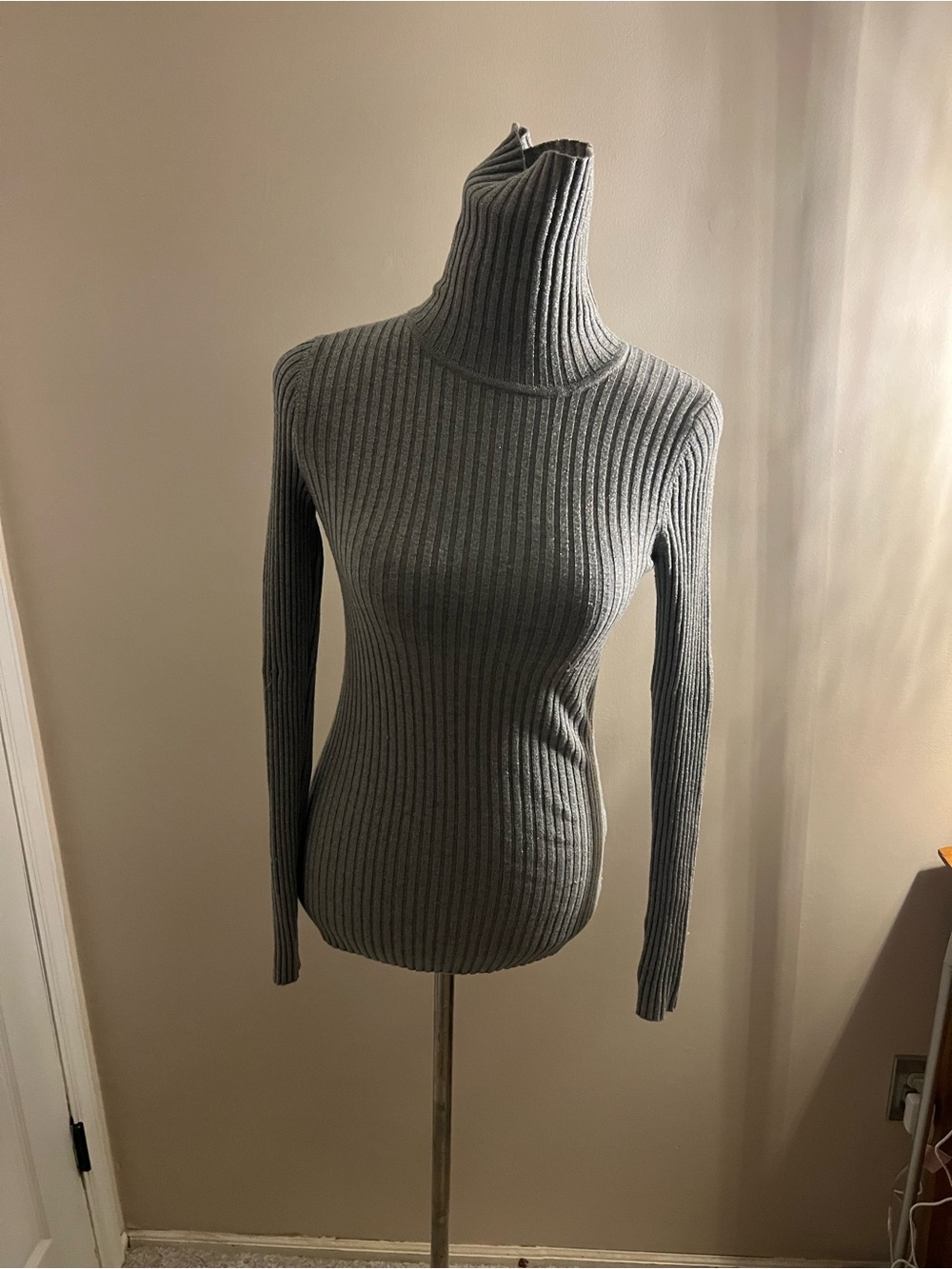 Express Ribbed Turtleneck Sweater - Gray Sparkly!!
